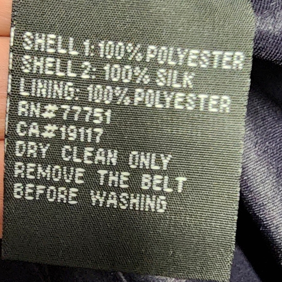 BETSEY JOHNSON Elegant Deep Purple Satin Dress With Ribbed/Seam Detail, Size 2 - Picture 5 of 6